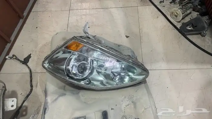 للبيع قطع لكسز 430 12