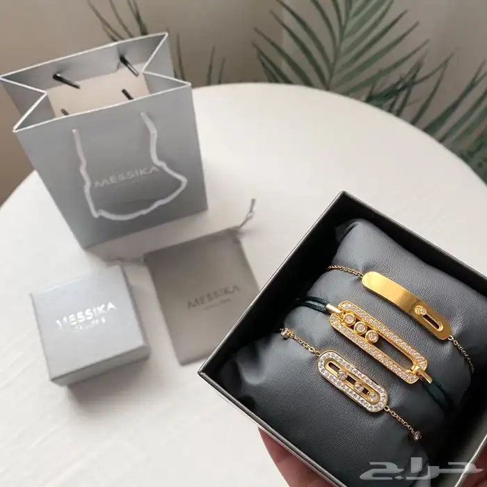 ماركات اساوركارتيرقوتشي لويس فيتون ملحقات الماركة هديه 150 51