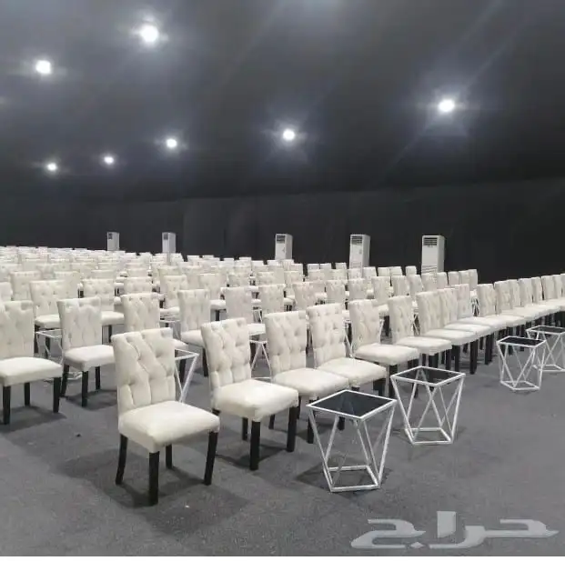 أيجار طاولات كوكتيل أيجار كنب بجميع انواعه طاولات طعام 5