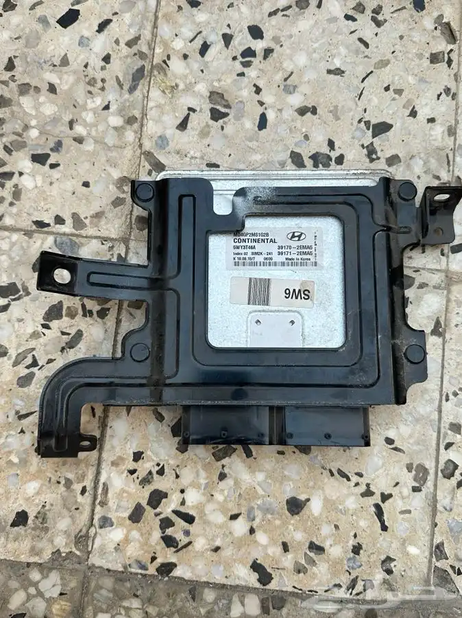 قطع غيار الالنتراء اصلي مستخدم نظيف 27