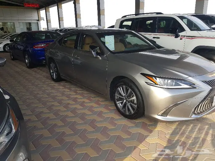 لكزس LS350 AA 2018 4