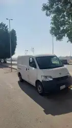 فان دايهاتسو 2014 للايجار الشهري 0