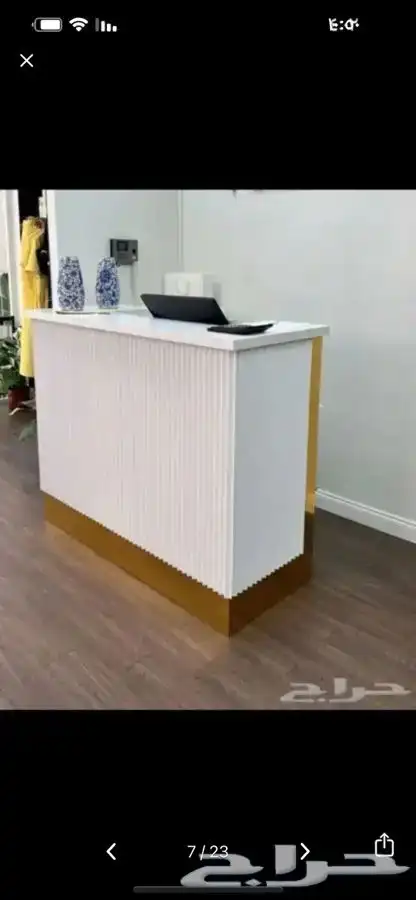 كاشيرات. طاولات عرض بترينات تفصيل خشب 16