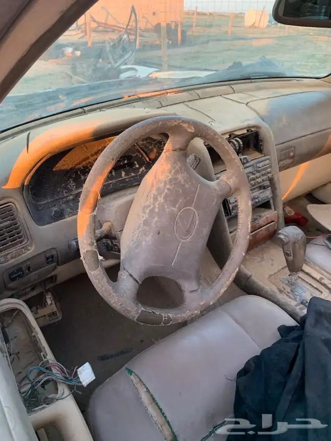 لكزس ls400 موديل 92 قطع غيار تشليح 1