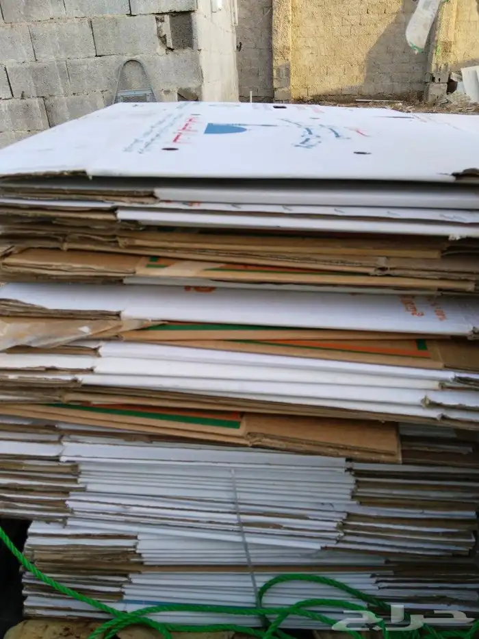 كراتين بيض فاضيه لنقل اللعفش 9