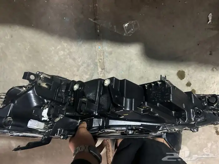 شمعات لكزس اي اس 2020 5