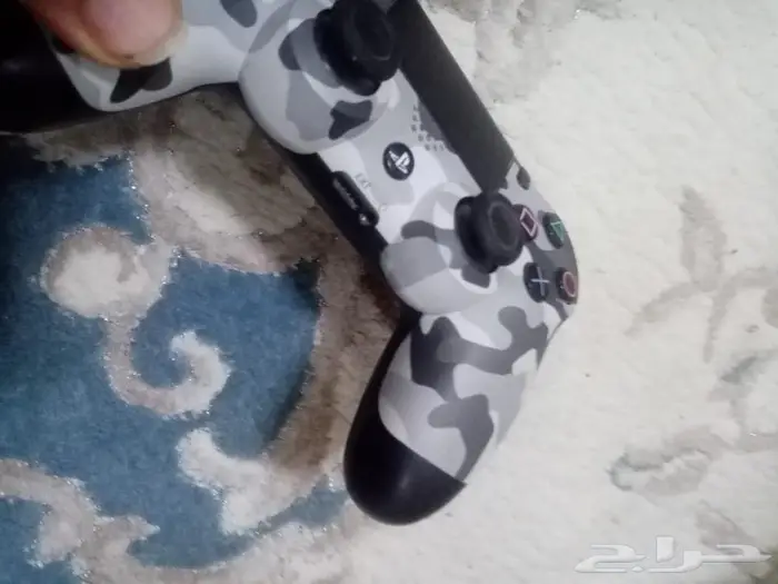 يد سوني 4 اصلي شبه جديده 3