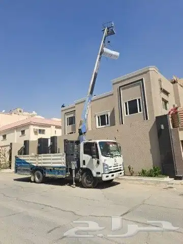 تاجير رفعات شوكيه كرنات سطحات ترلات سيزر لفت 8