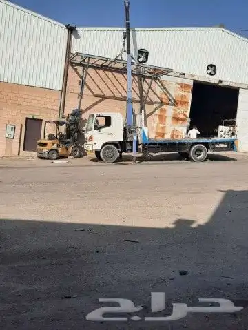 تاجير رفعات شوكيه كرنات سطحات ترلات سيزر لفت 5