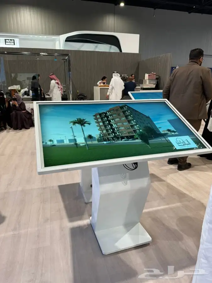 تأجير شاشات اضاءة صوتيات مسارح 0