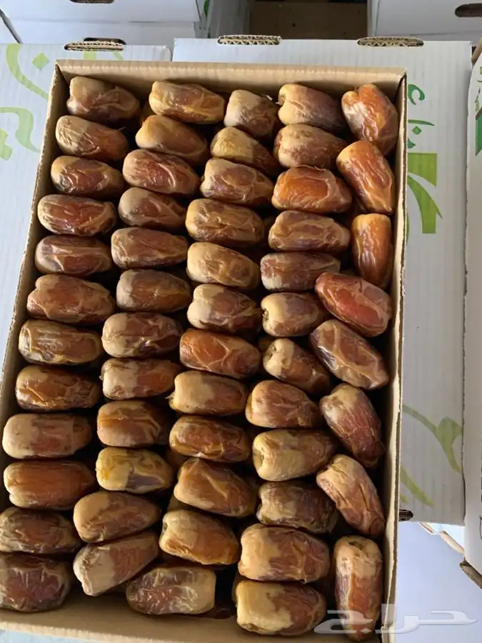 يوجد لدينا جميع انواع التمور الفاخرة 0
