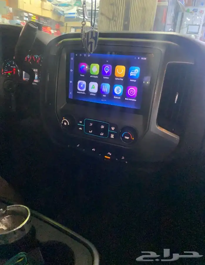 شاشه جمس سيرا. من موديل 2015 الى 2019GMC Sierra screen  from 0