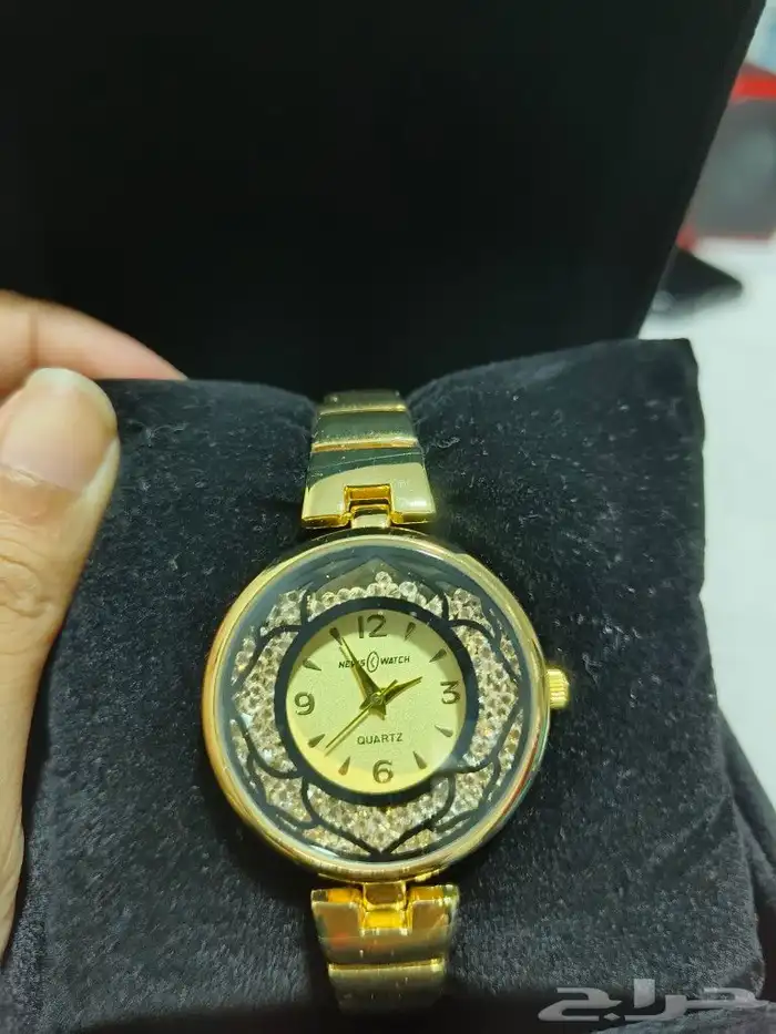 ساعات نسائية 0