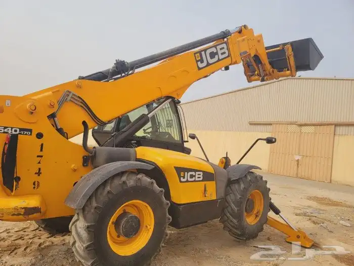 تلي هندر 17متر  رافعه شوكيه  سطحه ونش  بوبكات 1