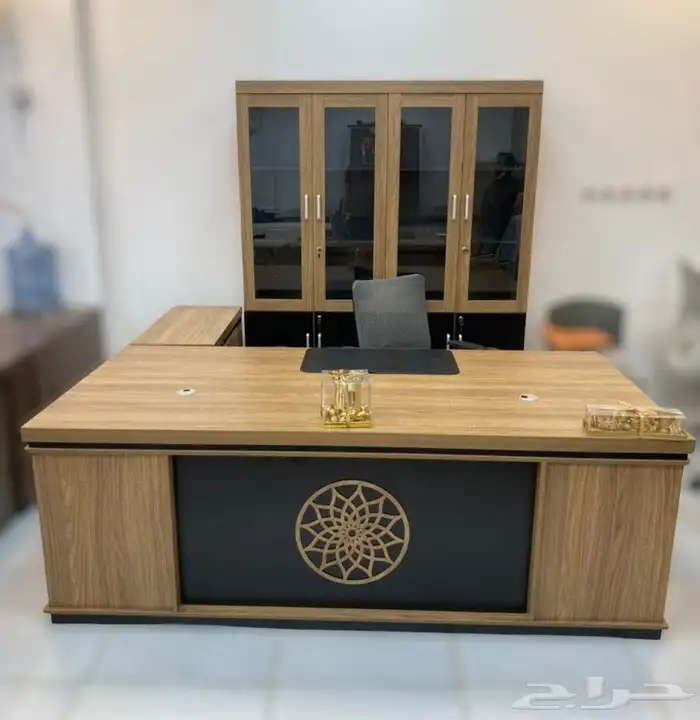 أثاث مكتبي وفندقي كنبات ومكاتب 3