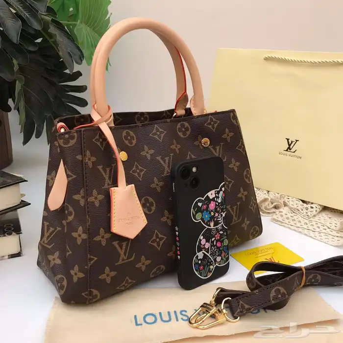 شنط   تقليد ماركه درجه اولى 5