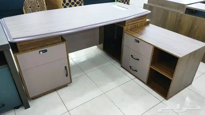 مكاتب وكراسي مكتبي 10