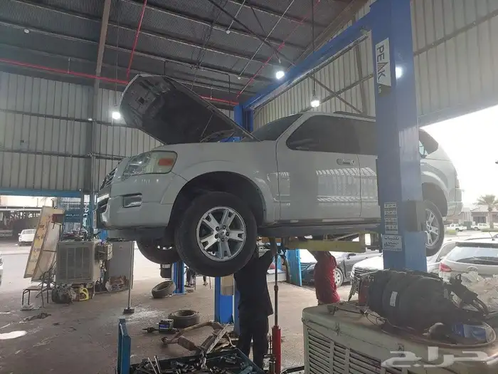 قير فورد اكسبلورر 2010 مع التركيب والضمان 0