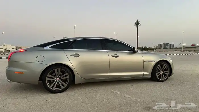بدل للبيع جاكور xjl مخزن 1