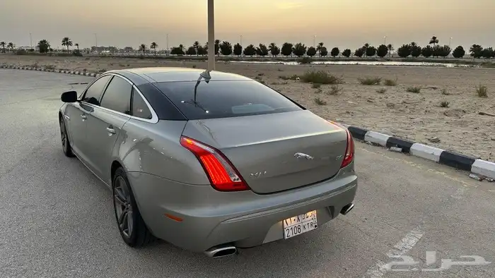 بدل للبيع جاكور xjl مخزن 9
