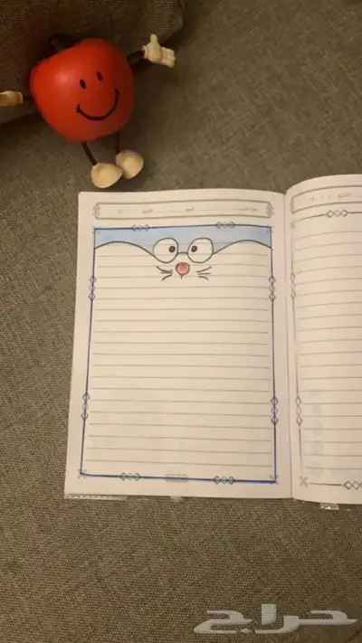 رسومات على الدفتر 8