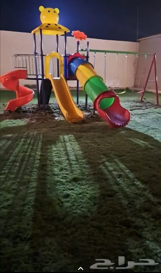 دراجات وزحليق ومراجيح 11