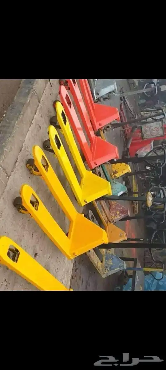 إيجار رافعات شوكيه وكرينات جميع الاحجام 9