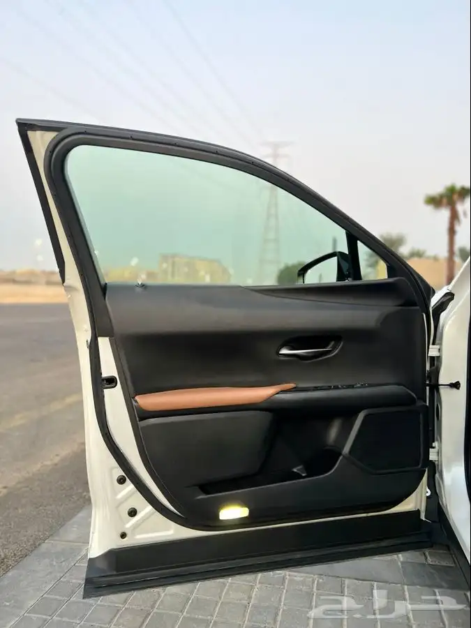 لكزس UX200 نص فل 2021 سعودي وكالة ( تم البيع ) . 31