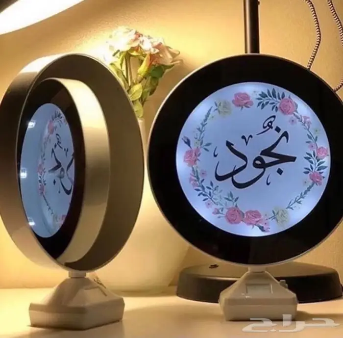 المرايا السحرية المضيئة أجمل الهدايا للطالبات 9