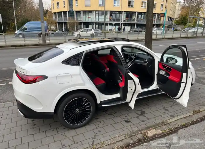 مرسيدس بنز GLC300 Coupe موديل 2024 3