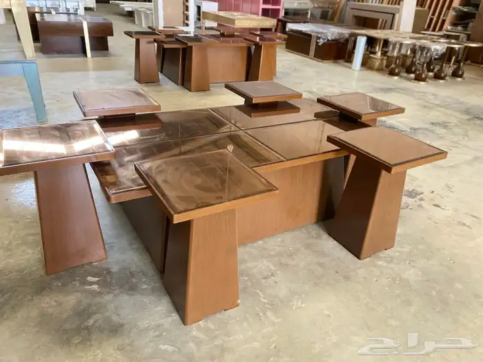 اثات طاولات مجالس طعام ابواب غرف نوم ديكوررات 0