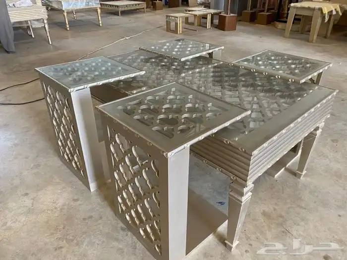 اثات طاولات مجالس طعام ابواب غرف نوم ديكوررات 22