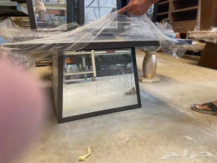 اثات طاولات مجالس طعام ابواب غرف نوم ديكوررات 7