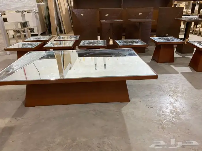 اثات طاولات مجالس طعام ابواب غرف نوم ديكوررات 23