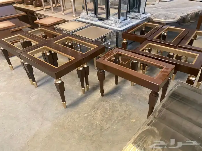 اثات طاولات مجالس طعام ابواب غرف نوم ديكوررات 67