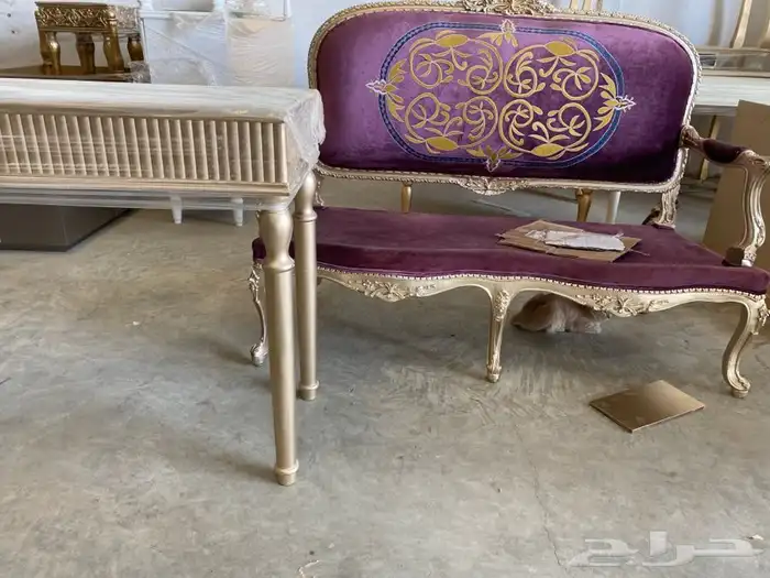 اثات طاولات مجالس طعام ابواب غرف نوم ديكوررات 24