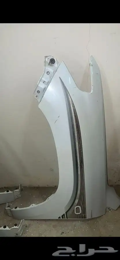 قطع بدي رفارف كبوت لاند كروزر و برادو و اوريون 6