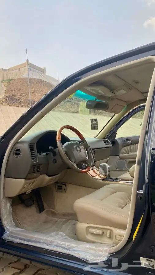 لكزس LS 400 ( مباع ) 36