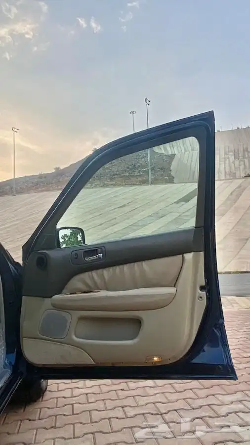 لكزس LS 400 ( مباع ) 40