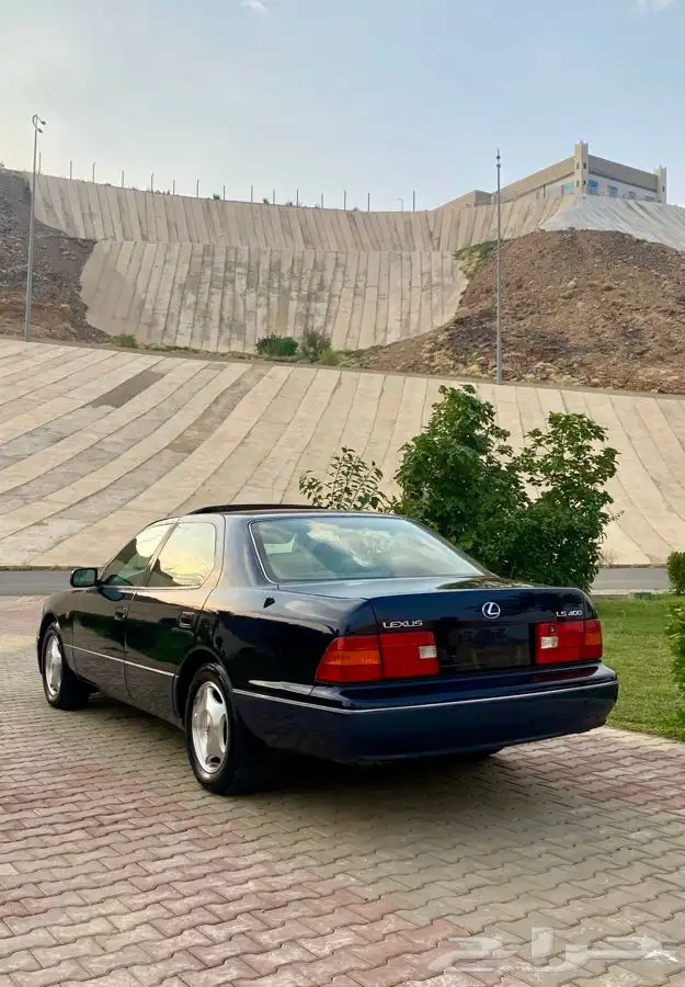 لكزس LS 400 ( مباع ) 10