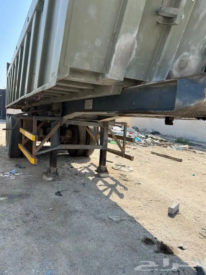صندوق قلاب من مصنع العربي نظيف شبه جديد 5