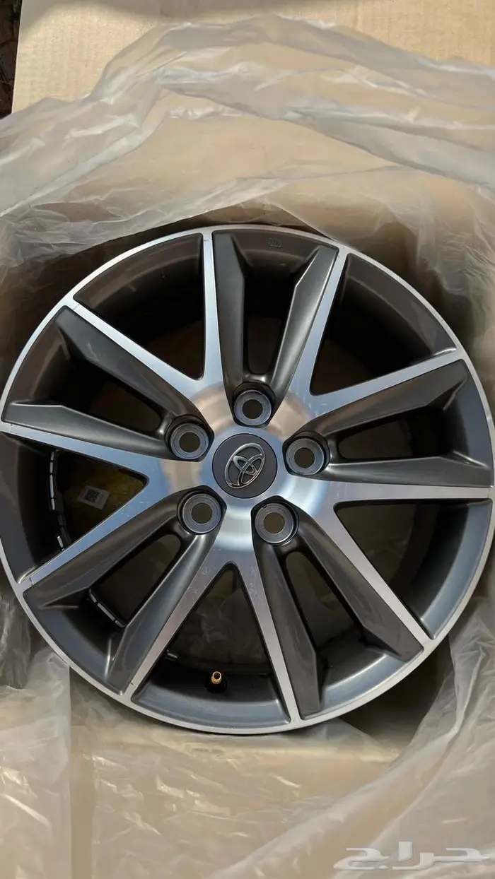 جنوط كامري 8