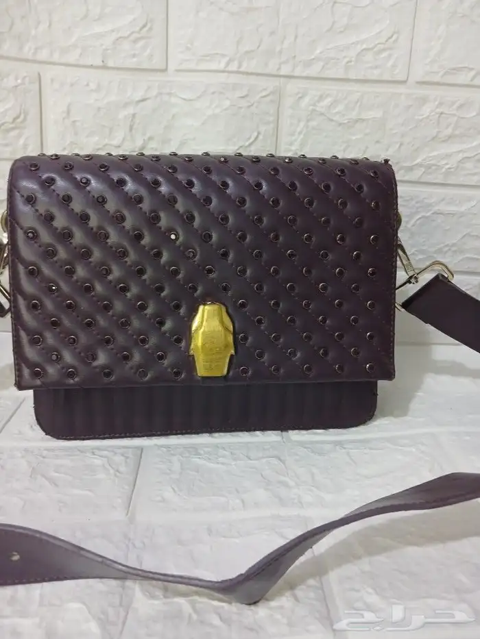 للجمله 100 شنطه مستعمل ماركات اصليه 6