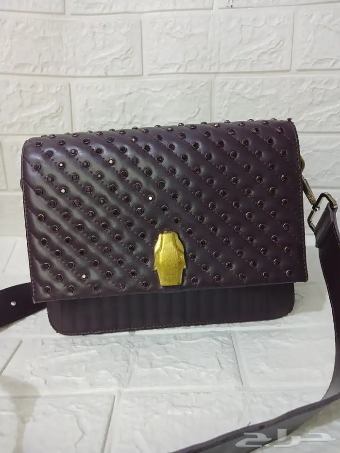 للجمله 100 شنطه مستعمل ماركات اصليه 19