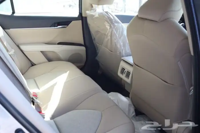 تويوتا كامري استاندر تتانيوم 2024 8