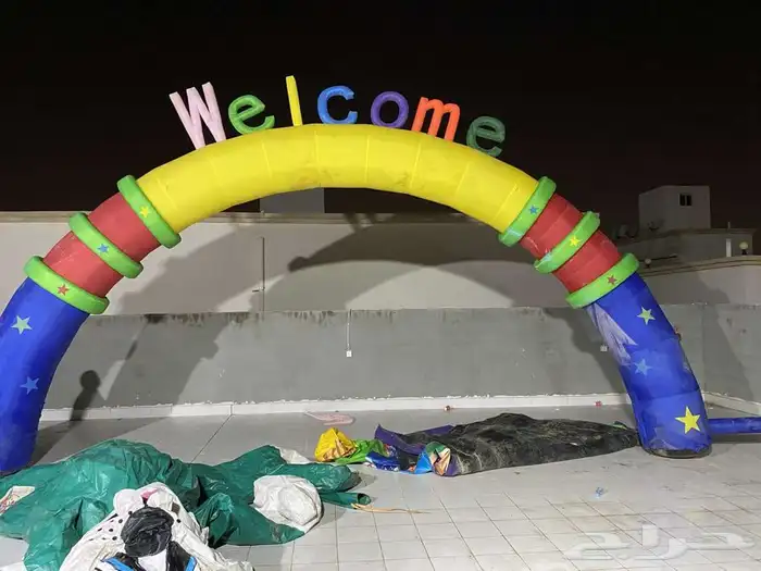 مجسمات بالون طائرة لافتتاح المحلات 0