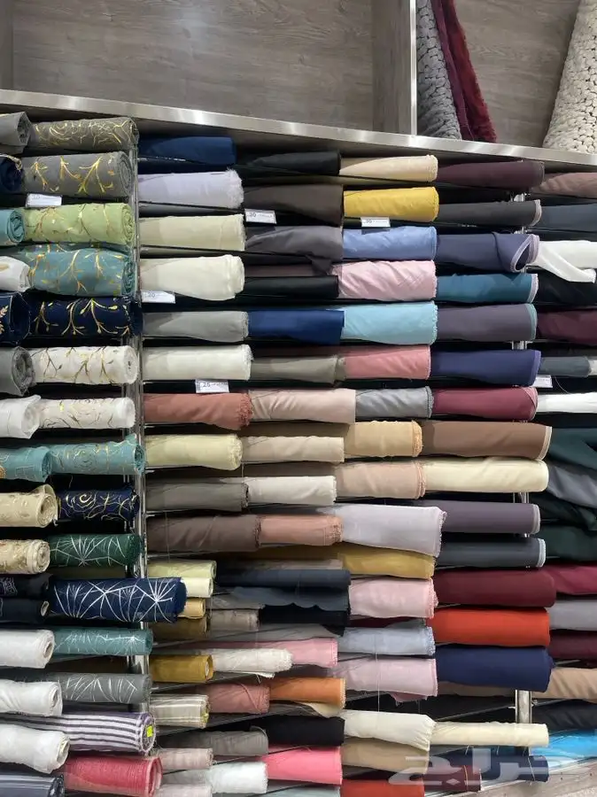 خياطة جملة عبايات و فساتين 3