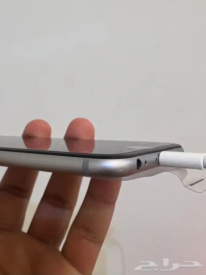 ايفون 6 العادي 64 قيقا 4