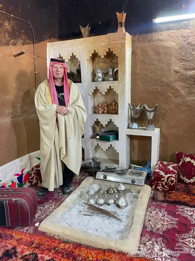 مرشد سياحي في حائل tour guide in Hail 0