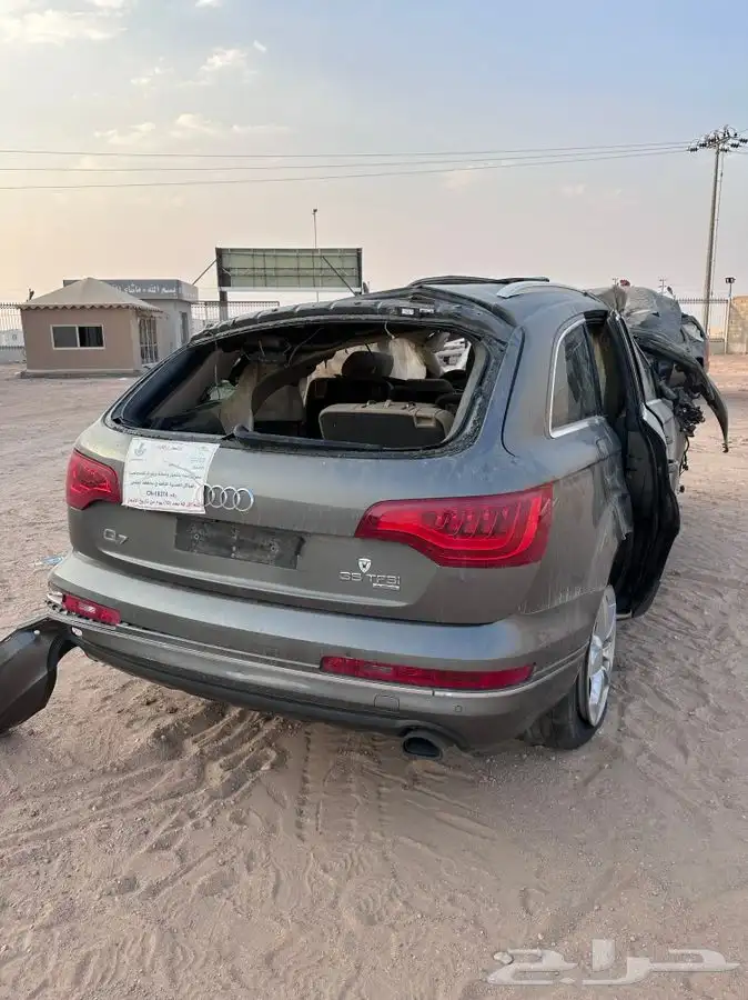 اودي 2014 Q7 بيع قطع غيار فقط تشليح 1
